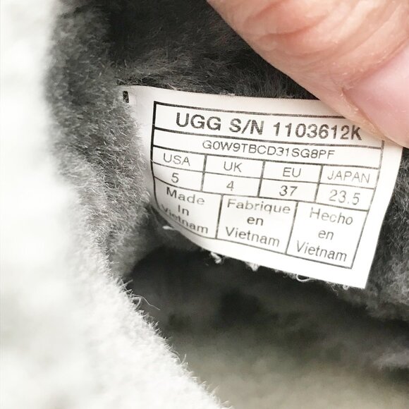 UGG Fluff Mini Quilted Gray Suede Fur Lined Ankle Boots Womens 6 Youth 5 - Picture 11 of 12